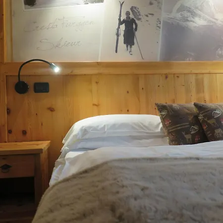 Otel Miravidi A Cervinia