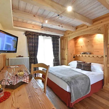 Miravidi A Cervinia 3*