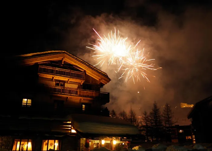 ホテル Miravidi A Cervinia