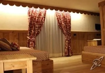 ホテル Miravidi A Cervinia 3*